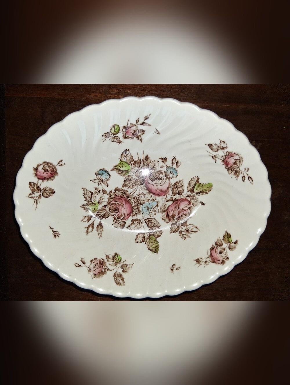 Johnson Brothers Devon Sprays Oval Serving Dish